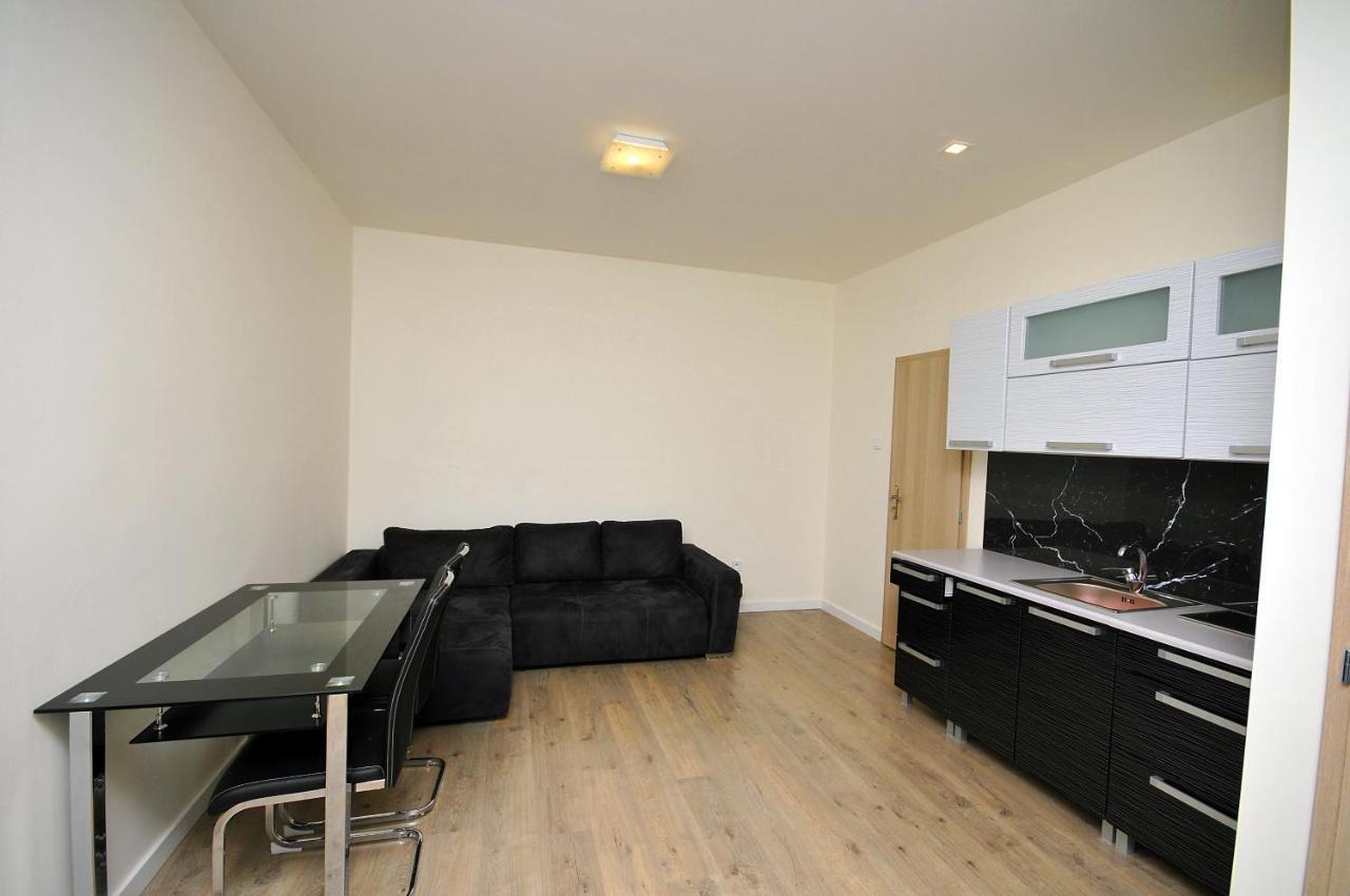 Apartmany Mojzitov Dvor Lučenec المظهر الخارجي الصورة